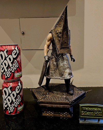 Pyramid head silent hill - head, 2