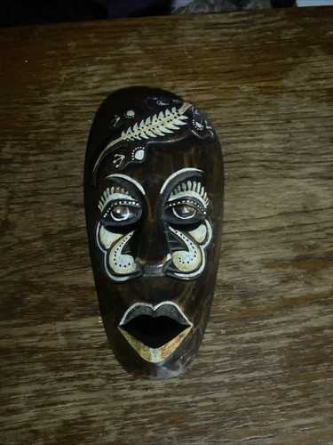 Wooden mask with palisade - wooden,