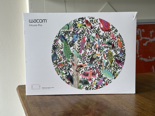 Wacom intuos pro - wacom,