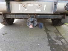 98-05 GENUINE ISUZU TROOPER LWB WITTER FIXED FLANGE TOWBAR & ELECTRICS 6 MTH WAR