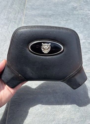 Jaguar steering wheel horn - horn, pad