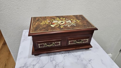 Vintage music jewelry box
