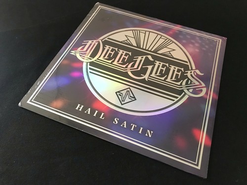 Foo fighters hail satin - hail,