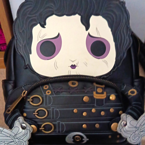 Loungefly edward scissorhands - loungefly,