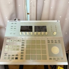 Mint MASCHINE STUDIO White