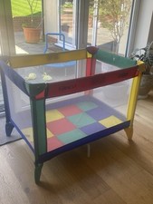 Graco play pen / travel cot. Foldable, Pack-N-Play Series