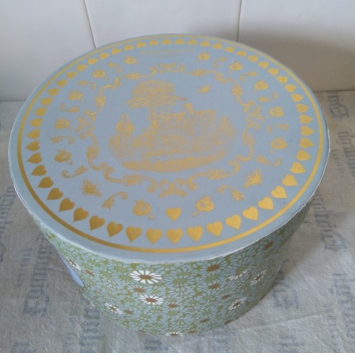 Wedgwood cuckoo bone china - wedgwood,