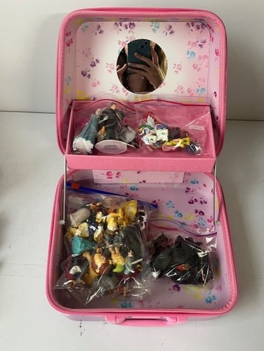 Disney toy figure bundle - disney,
