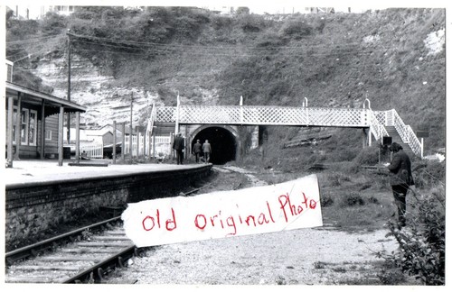 Railway station barry - railway, pier