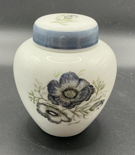 Vintage wedgwood bone - vintage, china
