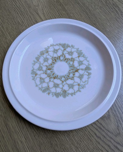 Hornsea fleur side - hornsea, plates