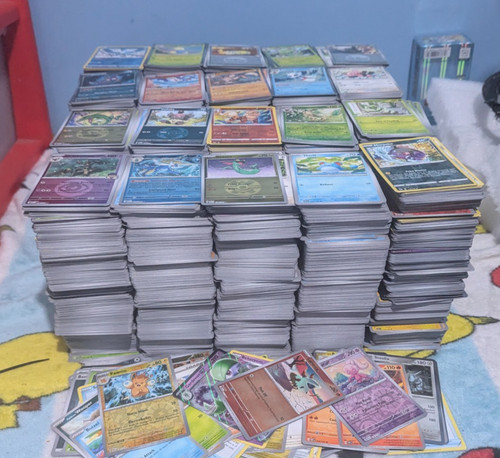Pokemon card bundles 50x cards - card,