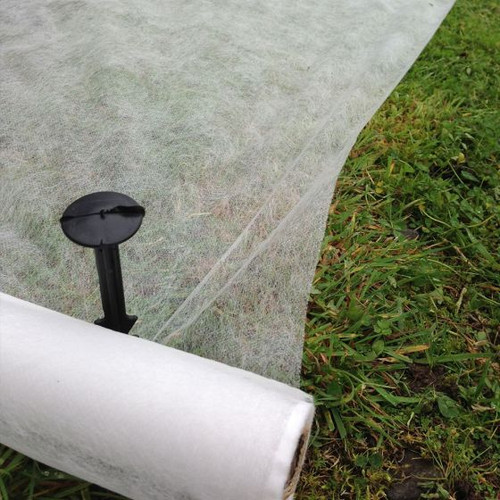 Frost fleece plant - frost, protection