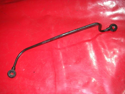 Oil line riser cylinder head