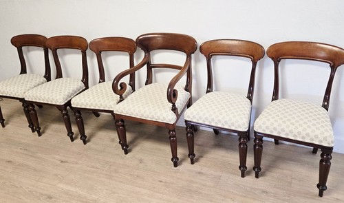 Set antique balloon back - of,