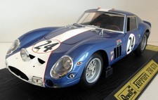 Revell 1/12 Scale Diecast 08855 - Ferrari 250 GTO N3987GT #24 - Blue