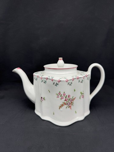 Antique new hall england - antique,