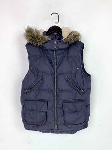 White stuff gilet - stuff, sky