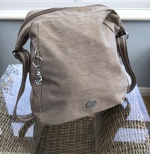 Kipling Doran Medium Shoulder