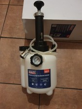 Sealey Tools- Professional One Man Brake Clutch Bleeding System Tool SOLO BOTTLE