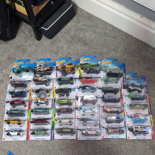 Hot wheels x40 brand - brand, new