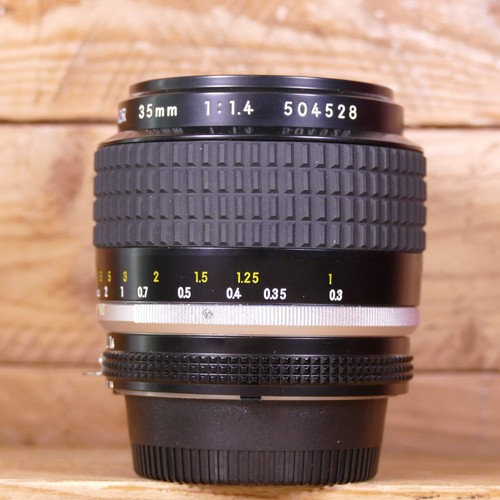 Used nikon 35mm 4 nikkor - mf,
