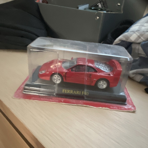 Ferrari f40 red - ferrari, diecast