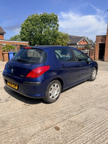 Peugeot 308 diesel blue - diesel,