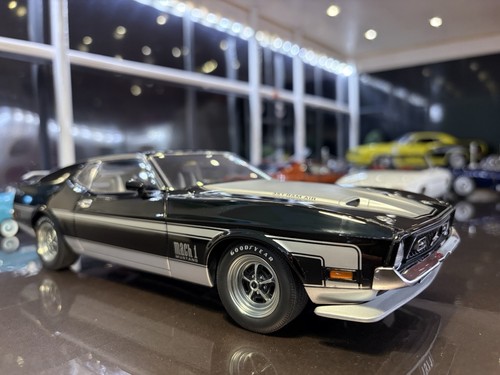 Autoart 1971 ford mustang - autoart,