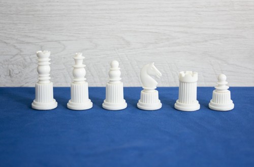 Rare vintage chess set - rare,