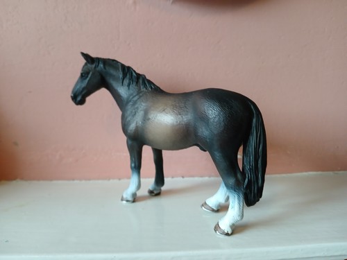 Schleich hanoverian stallion - hanoverian,