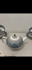 Wedgwood Teapot & 8 Cups and