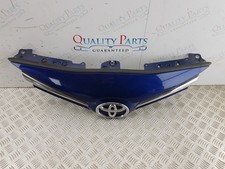 TOYOTA AVENSIS FRONT BUMPER