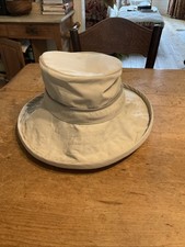 Tilley Hat LT8B