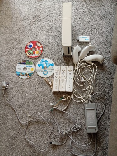 Nintendo wii white - nintendo,