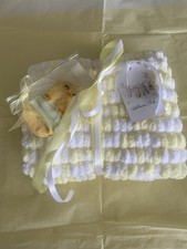 Luxurious soft pompom - soft, car