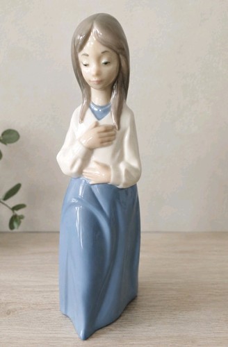 Nao lladro wishful thinking - by,