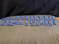 Pack of 24 - Plastic 2" Blue