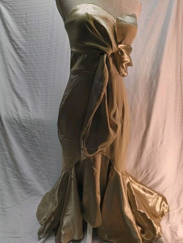 Jarlow golden fishtail - golden, dress