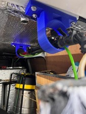 Water Fed Pole Holders x2 + 4