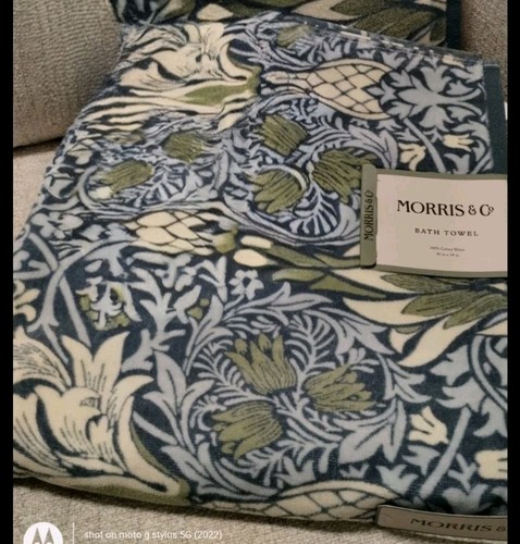 William morris one snakeshead - william,