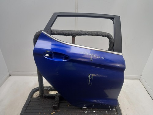 Ford focus right rear door - ford,