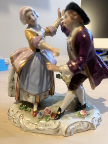 Dresden porcelain figurine - dresden,