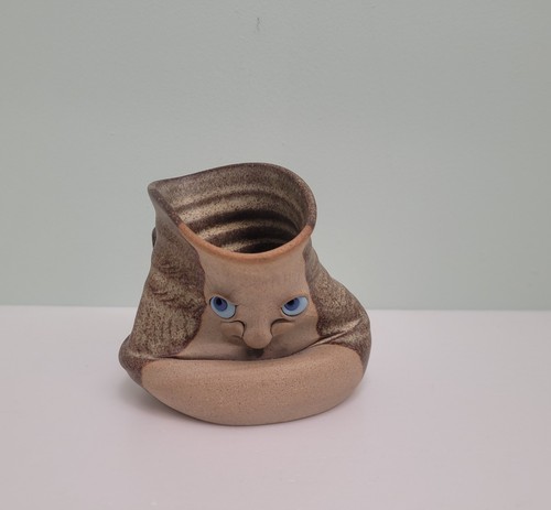 Muggins studio pottery - muggins,