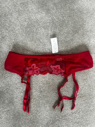 Bnwt senza red and pink - bnwt,