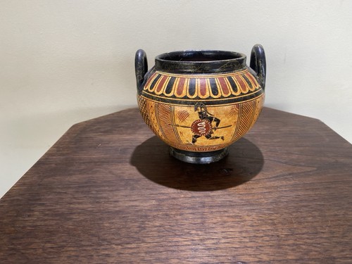 Museum copy pottery vase - copy, 700bc