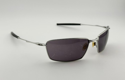 Oakley usa square whisker - oakley,
