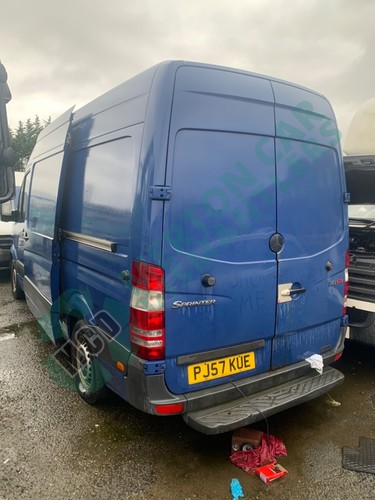Mercedes benz sprinter - mercedes-benz, w906