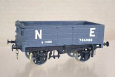 SLATERS O GAUGE NE LNER GREY 8 TON 4 PLANK OPEN COAL WAGON 754966 oi