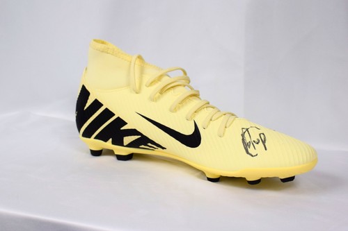 Robin van persie signed - persie, nike